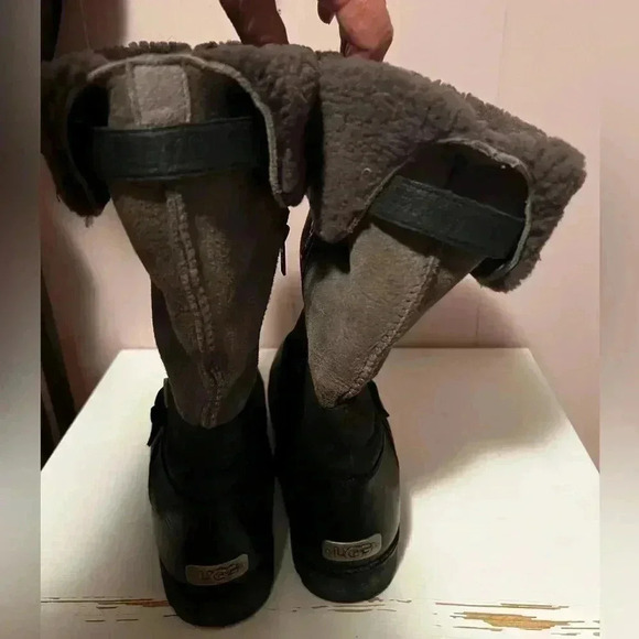 UGG Daleane Boots In Black & Charcoal Gray Womens Size 10 Leather/Shearl… - Picture 13 of 13